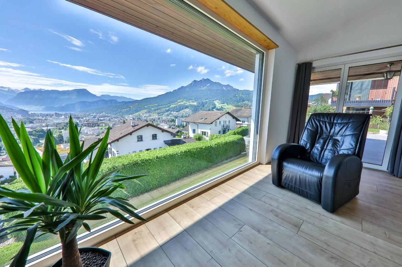 Young Backpackers Homestay Lucerne ภายนอก รูปภาพ